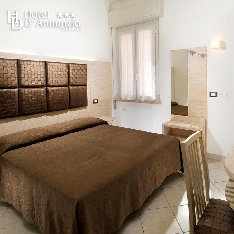 Hotel D'Annunzio กัตตอลิกา ภายนอก รูปภาพ
