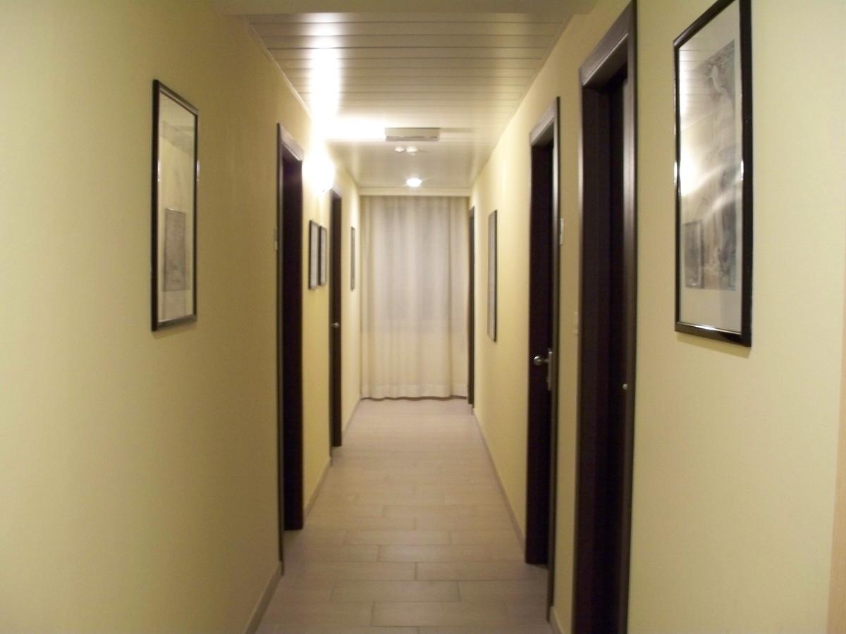 Hotel D'Annunzio กัตตอลิกา ภายนอก รูปภาพ